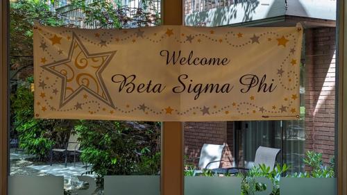 PXL 20240601 220543763.MP 